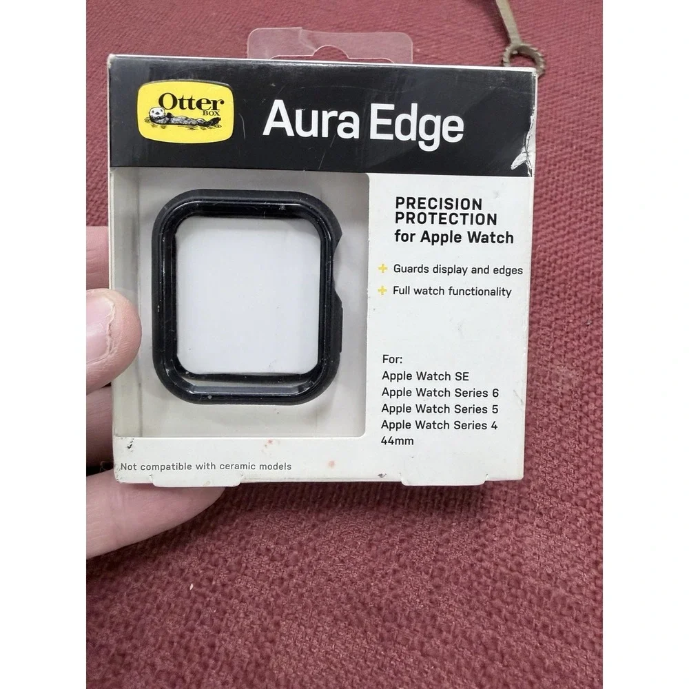 Brand New Otterbox Aura‎ Edge Apple Watch Bumper Case - Black